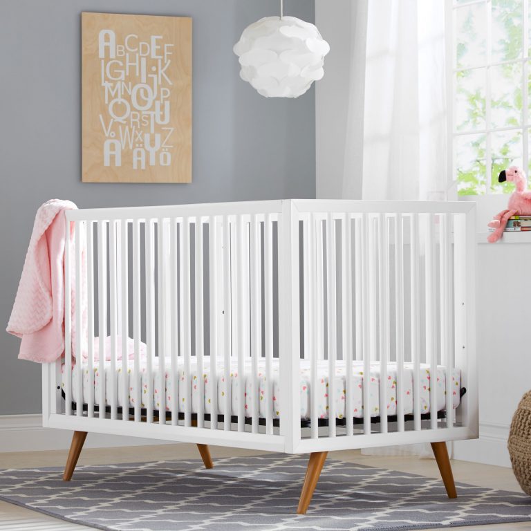 Kolcraft harper hot sale crib