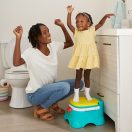 Step Stool_toddler with mom Thumbnail