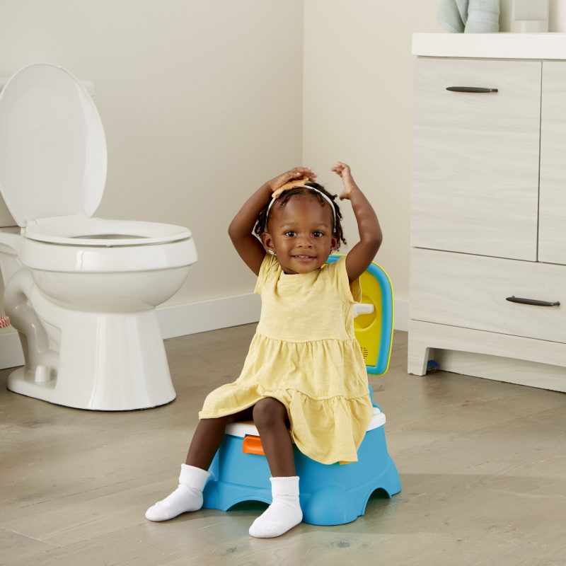 toddler sitting on the potty